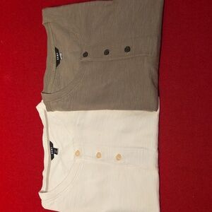 Lot of 2 Mens XXL DKNY Short Sleeve Henley shirts